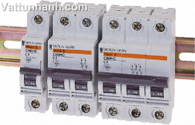 MCB,1P,25A,C60H,D